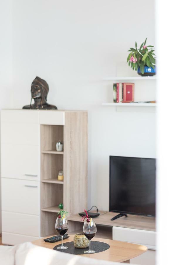 Apartment Rora Zaboric Esterno foto