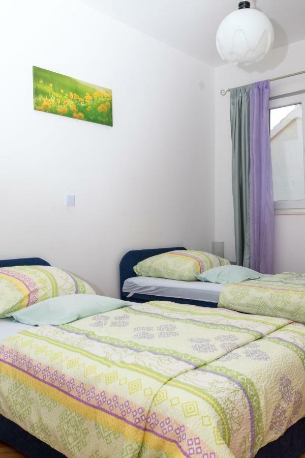 Apartment Rora Zaboric Esterno foto