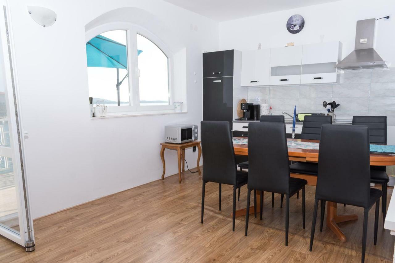 Apartment Rora Zaboric Esterno foto
