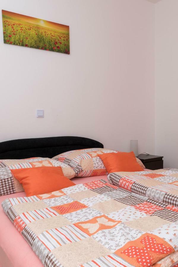 Apartment Rora Zaboric Esterno foto