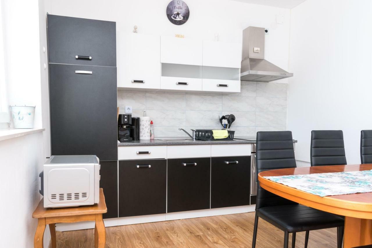 Apartment Rora Zaboric Esterno foto